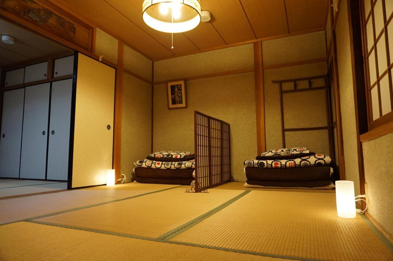 Guesthouse Ten-roku - Female Only Ōsaka Extérieur photo